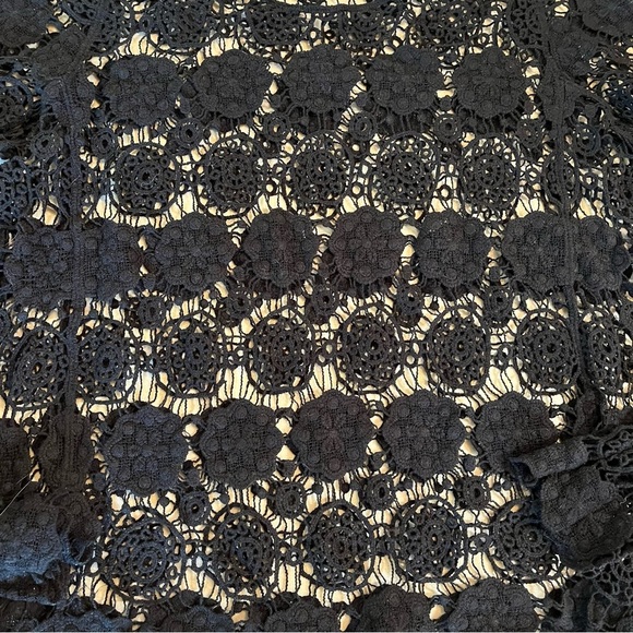 Acemi Black Crochet Lace Top. Long sleeve. Large. Vintage look. - Picture 2 of 5